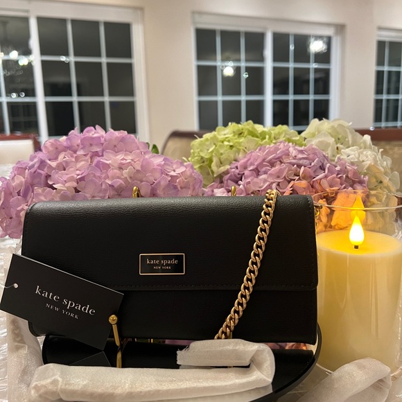 Kate Spade New York ~ Katy Flap Continental Wallet with Crossbody Chain - NWT - Picture 5 of 6